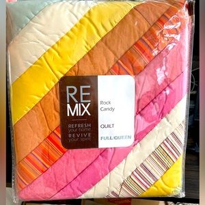 Remix Rock Candy Quilt Queen Size NWT